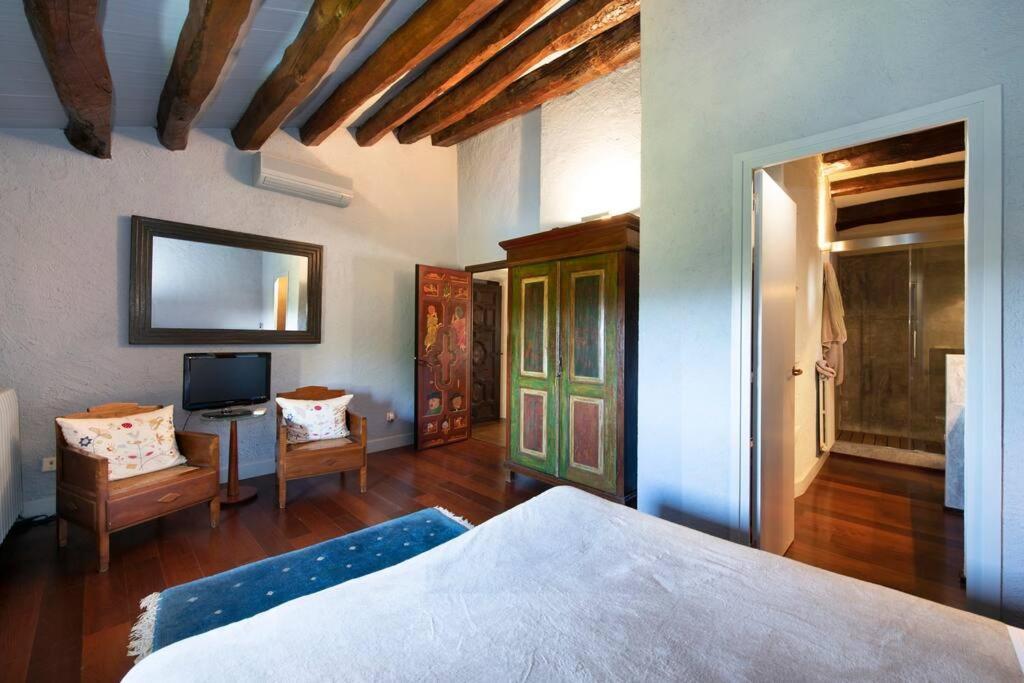فيلا Casa Rufina, Exclusive & Charming Stone House In Costa Brava بالس المظهر الخارجي الصورة