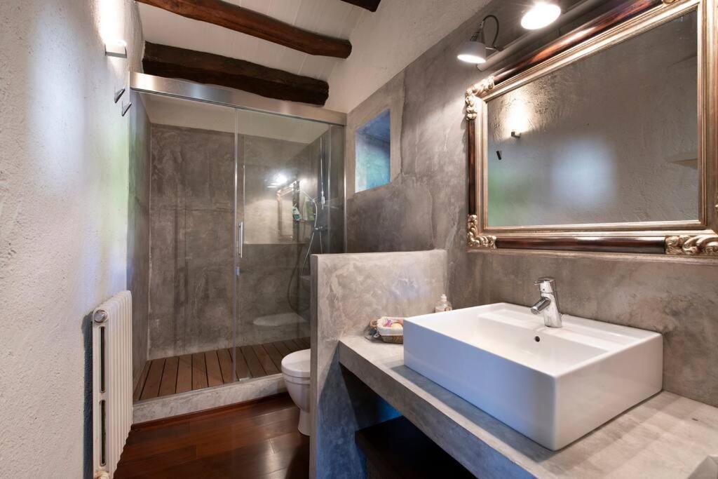 فيلا Casa Rufina, Exclusive & Charming Stone House In Costa Brava بالس المظهر الخارجي الصورة