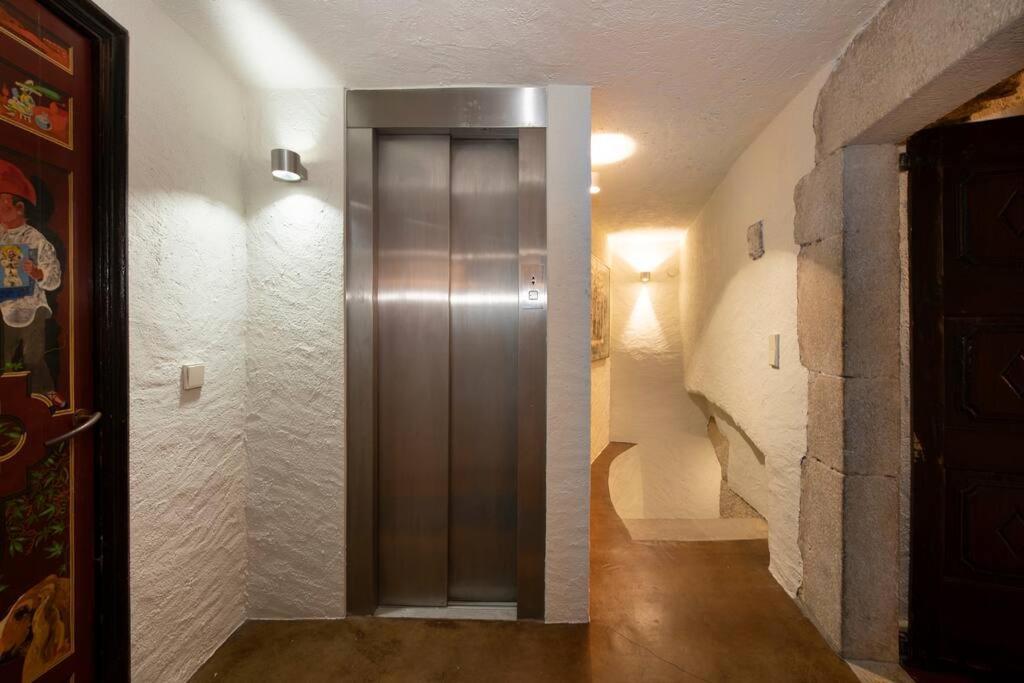 فيلا Casa Rufina, Exclusive & Charming Stone House In Costa Brava بالس المظهر الخارجي الصورة
