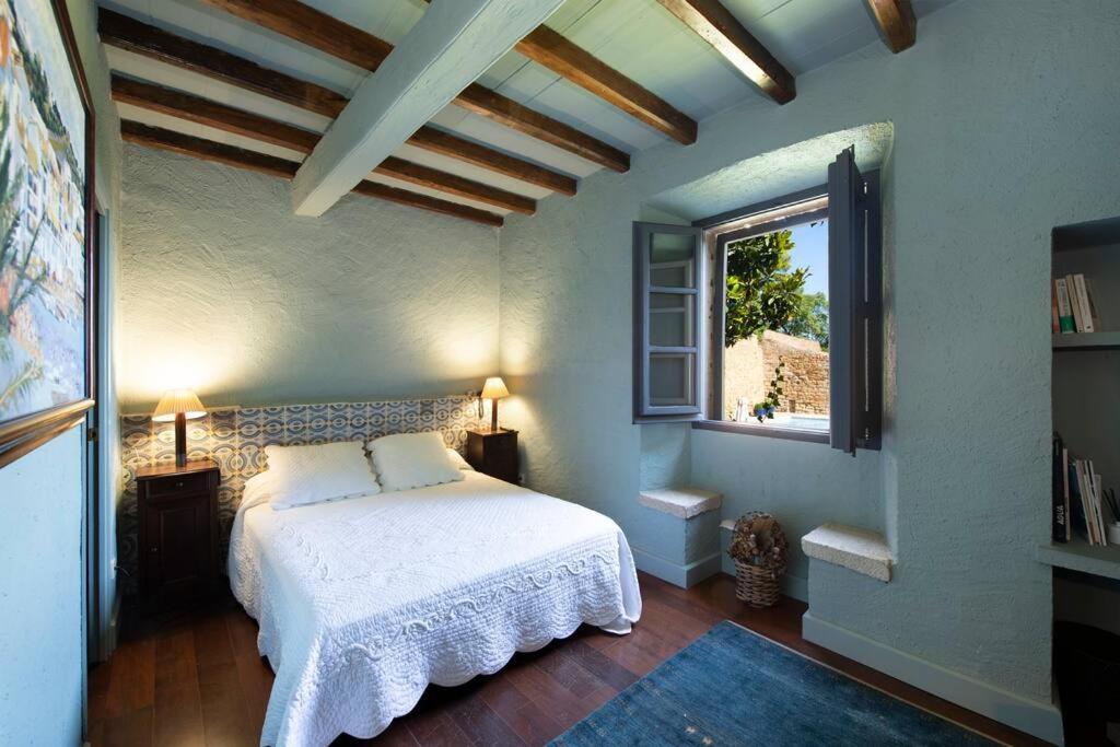 فيلا Casa Rufina, Exclusive & Charming Stone House In Costa Brava بالس المظهر الخارجي الصورة