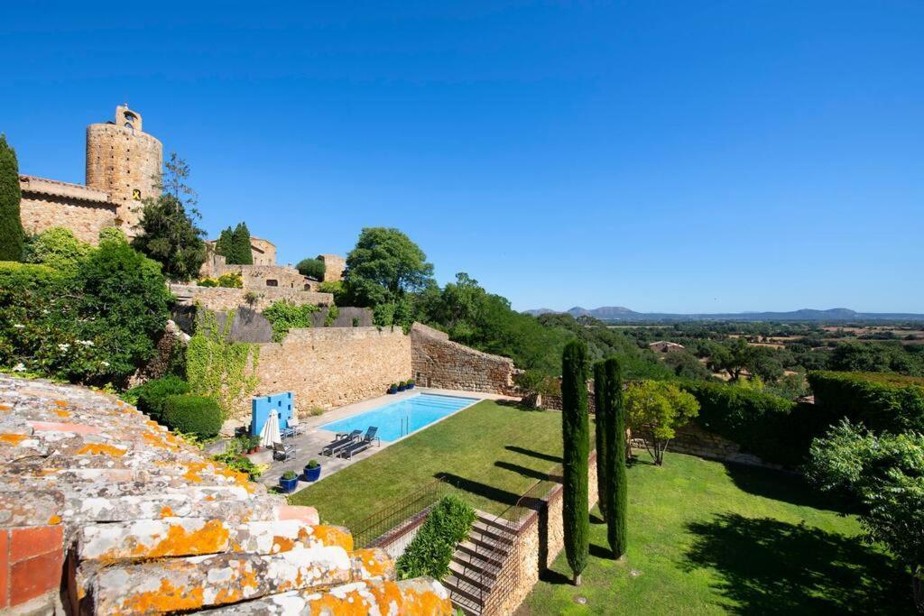 فيلا Casa Rufina, Exclusive & Charming Stone House In Costa Brava بالس المظهر الخارجي الصورة