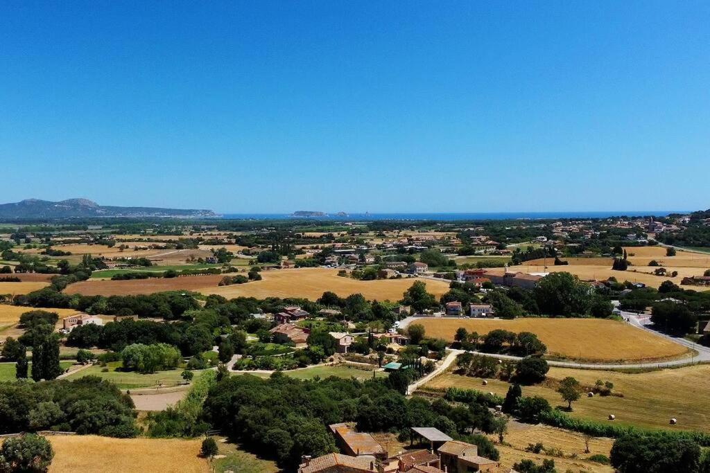 فيلا Casa Rufina, Exclusive & Charming Stone House In Costa Brava بالس المظهر الخارجي الصورة