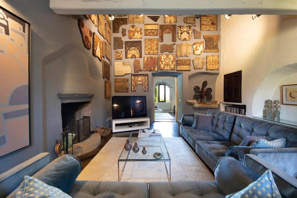 فيلا Casa Rufina, Exclusive & Charming Stone House In Costa Brava بالس المظهر الخارجي الصورة